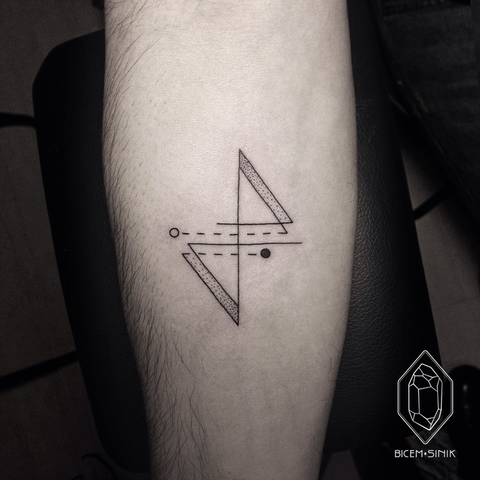 Minimalist Geometric Tattoo by Bicem Sinik