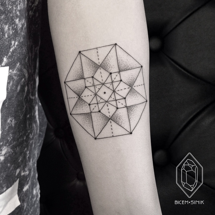 Geometric Tattoo by Bicem Sinik