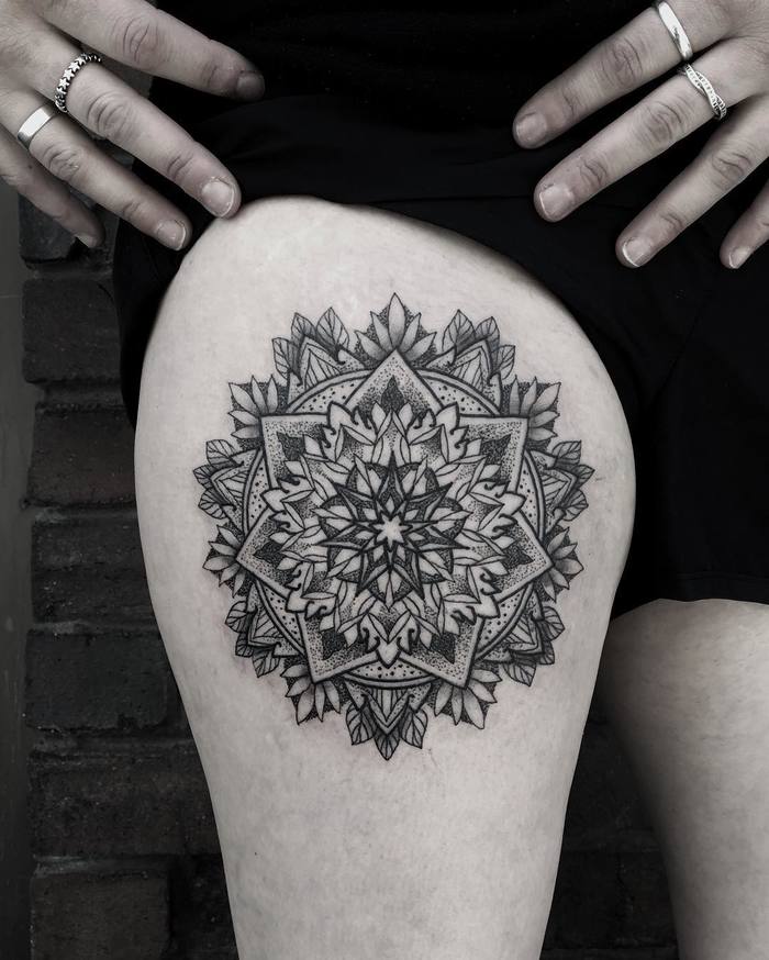 Right thigh mandala tattoo by Sandra Saar
