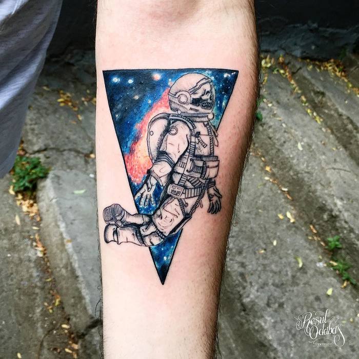 Skeleton Astronaut Tattoo and Galaxy by Resul Odabas