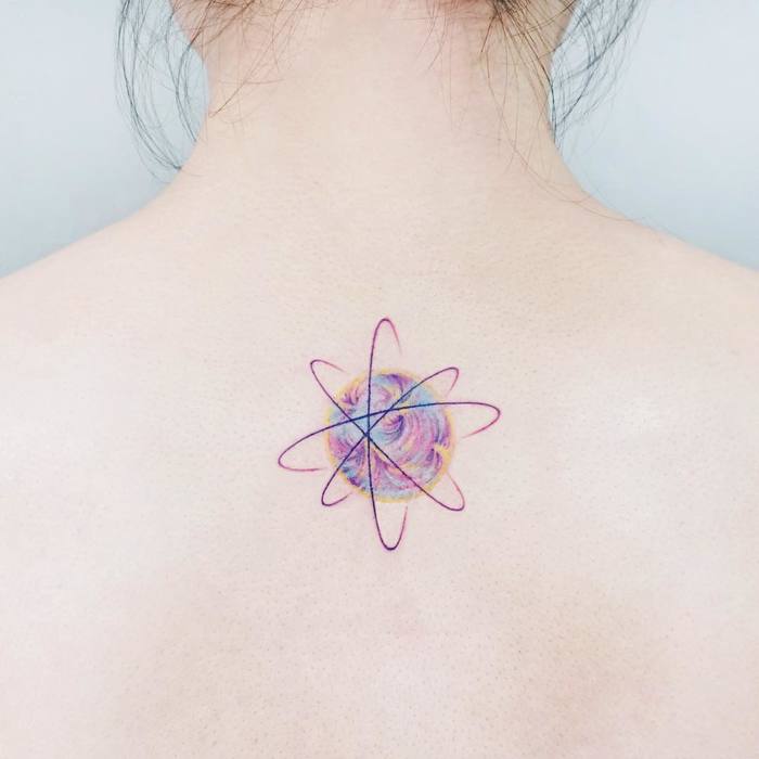 Delicate tattoo by Tattooist Ida