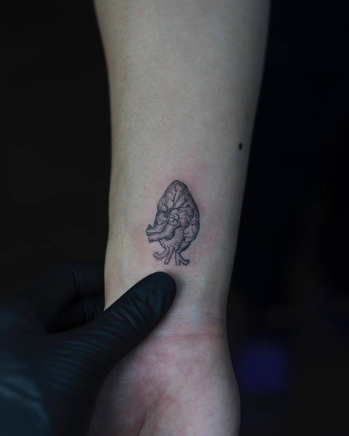 Small Anatomical Heart Tattoo by oozy_tattoo