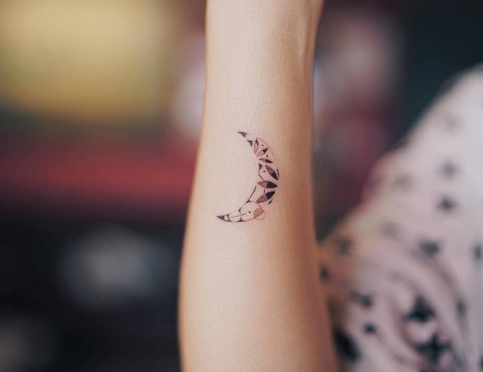 Crescent Moon Tattoo by Nando Tattoo