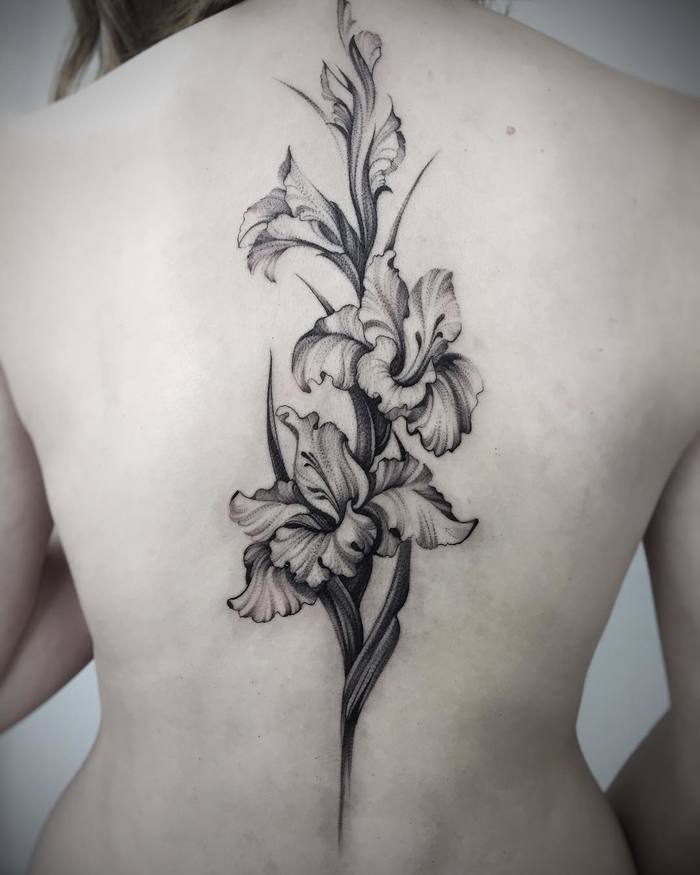 Dotwork Iris Tattoo by smalla_tattoo