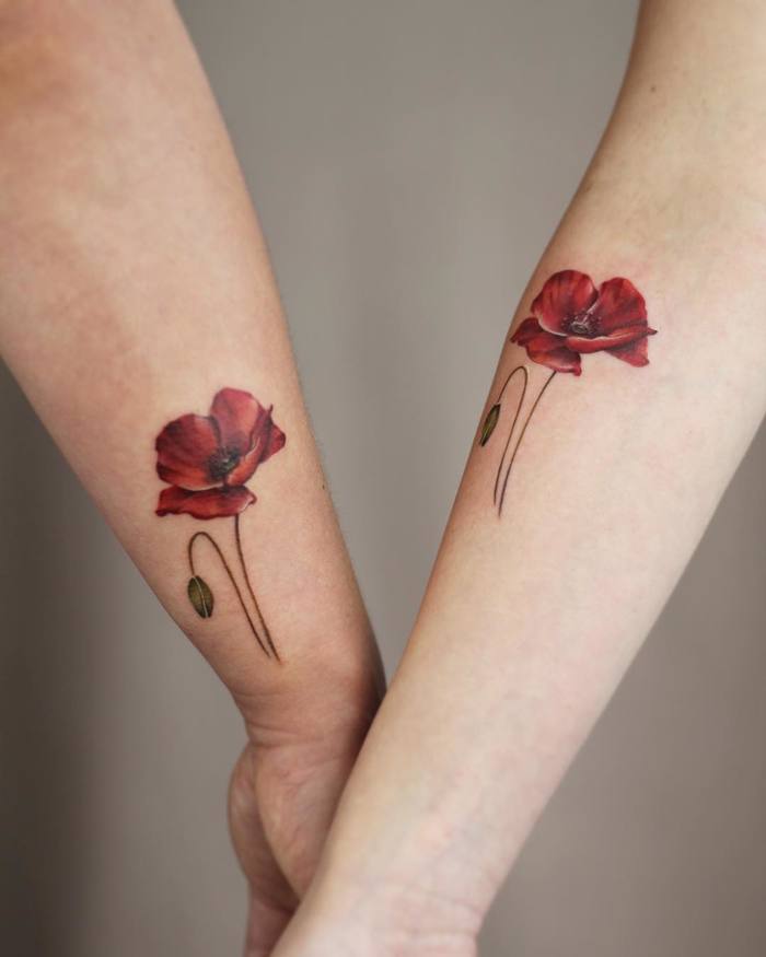 Matching Poppy Tattoos by Cindy van Schie