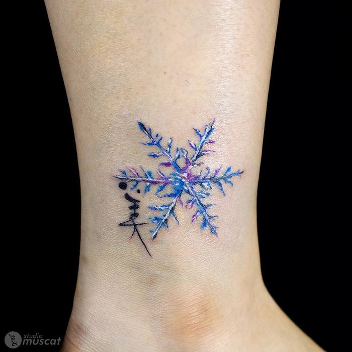 Splendid Snowflake Tattoo Designs