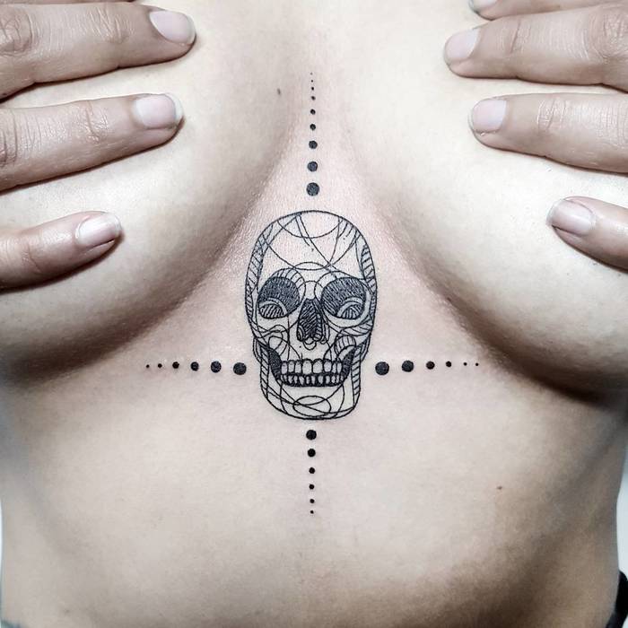 Linework Skull Tattoo by Pablo Díaz Gordoa