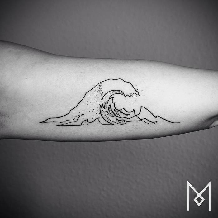 Single Line Wave Tattoo by moganji