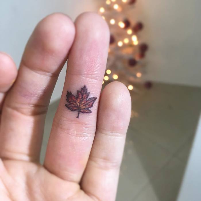 Maple Leaf Tattoo by gianinactattoos